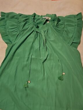 Rose & Olive Emerald Green Tie-Front Ruffle Sleeve Blouse